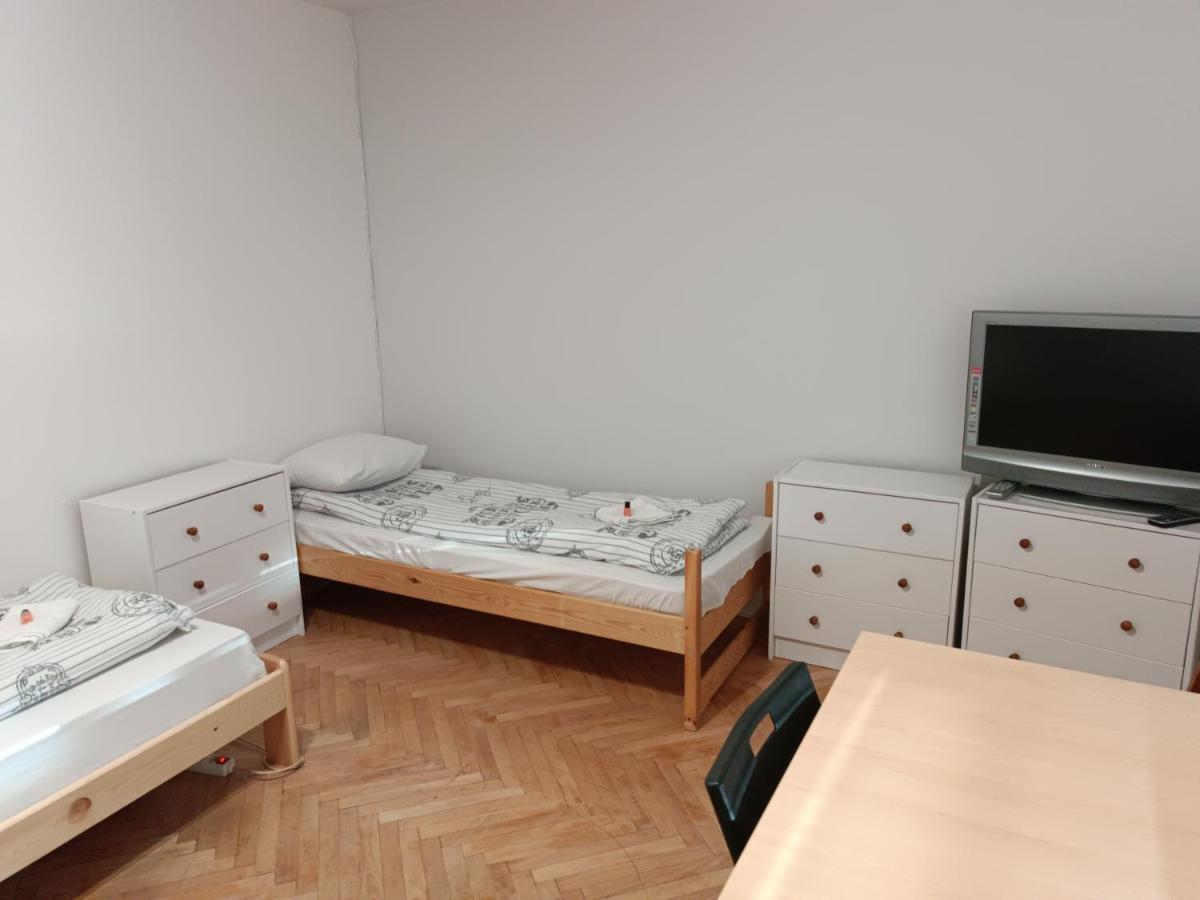 Hostel Pokoje Sunrise Warszawa